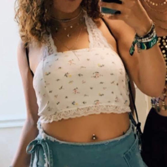 Forever 21 White Flower Lace Tube Top - Picture 6 of 6